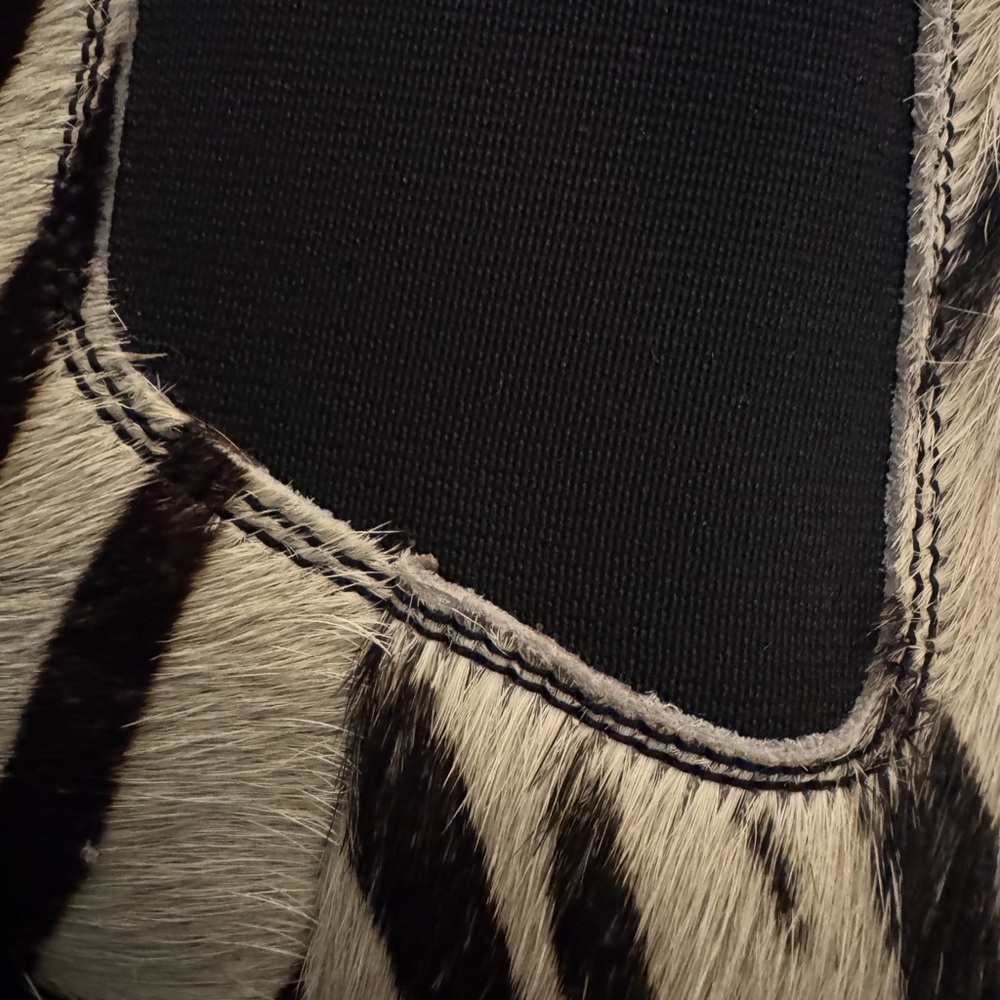 Vintage Zebra Haircalf Chelsea Boots‎ | Chunky Heel | Size 7 - Picture 14 of 16